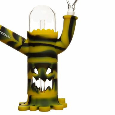 7" Haunted Trunk Silicone Bong. www.metrovapeshop.ca